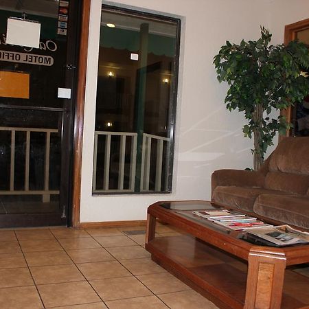 Oak Hill Inn And Suites Tahlequah Eksteriør billede