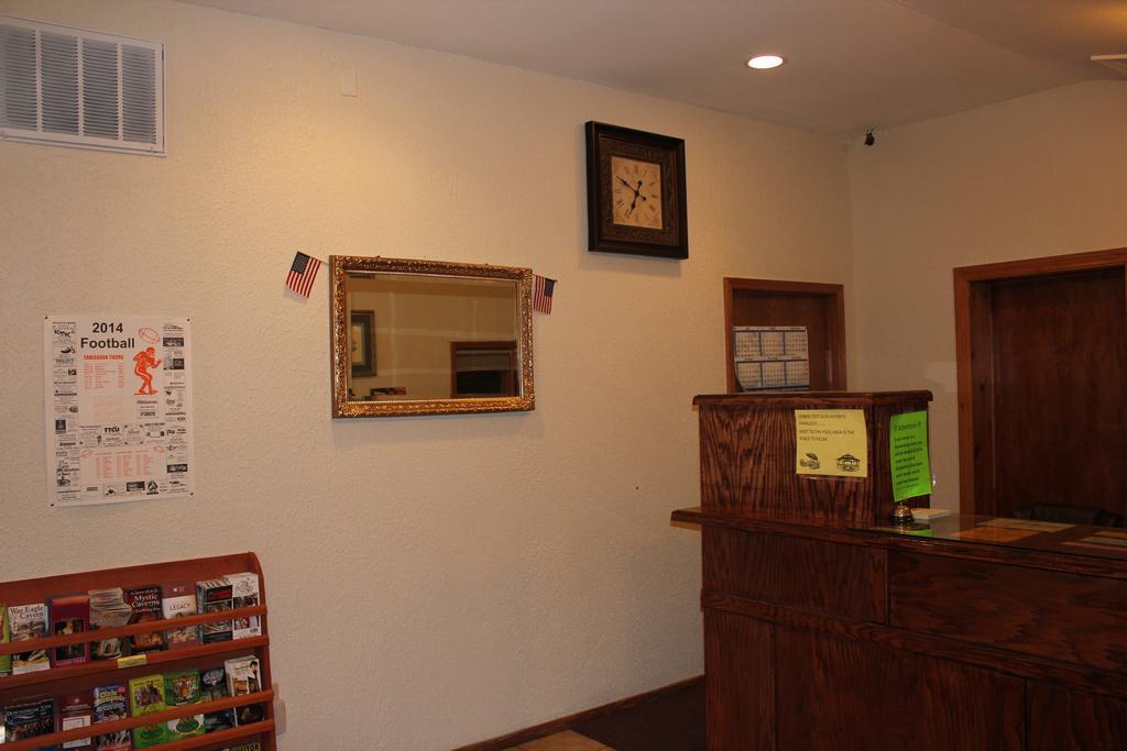 Oak Hill Inn And Suites Tahlequah Eksteriør billede