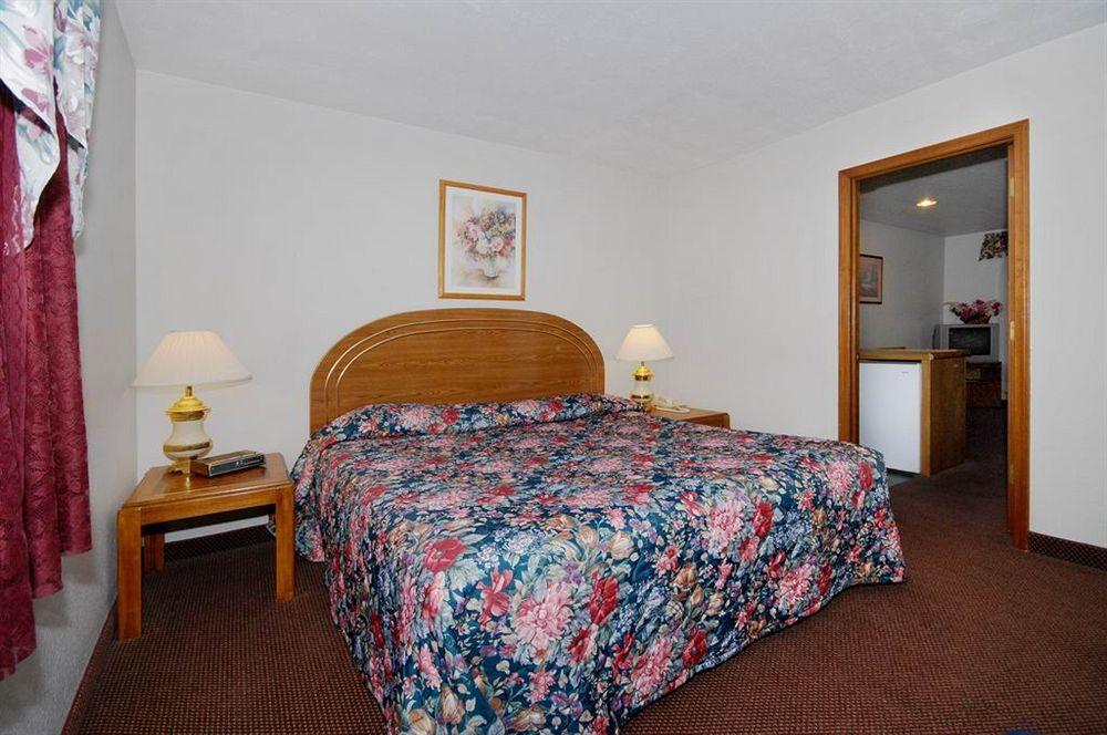 Oak Hill Inn And Suites Tahlequah Eksteriør billede