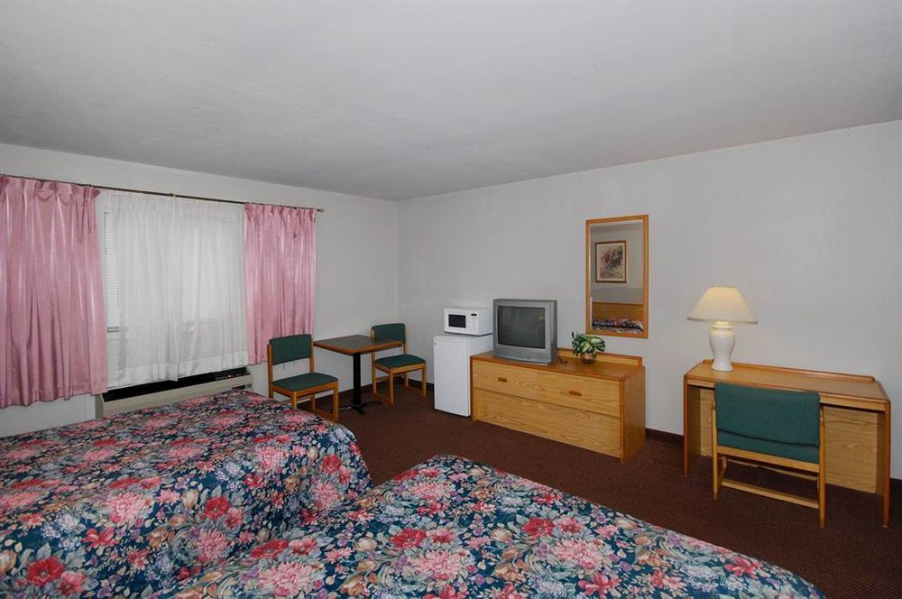 Oak Hill Inn And Suites Tahlequah Eksteriør billede