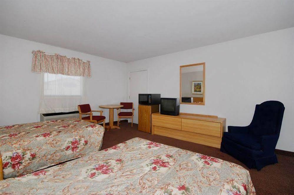 Oak Hill Inn And Suites Tahlequah Eksteriør billede